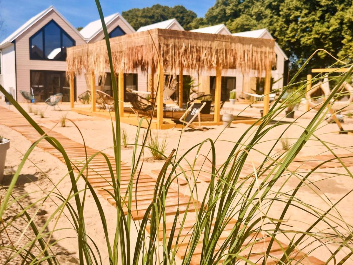 Lulu Holiday Resort Domki Z Podgrzewanym Basenem เมียลโน ภายนอก รูปภาพ